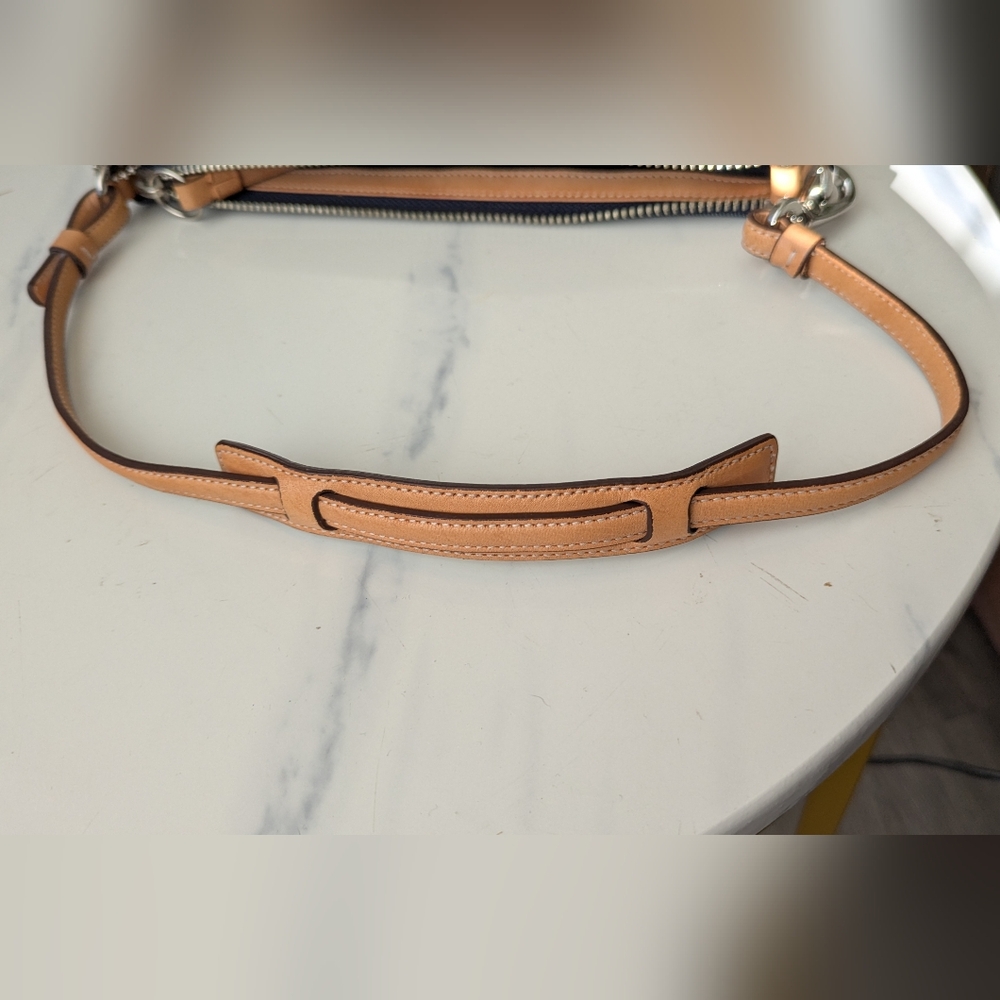 Vintage Coach Y2K Denim And Vachetta Shoulder/Handbag. - Picture 12 of 12